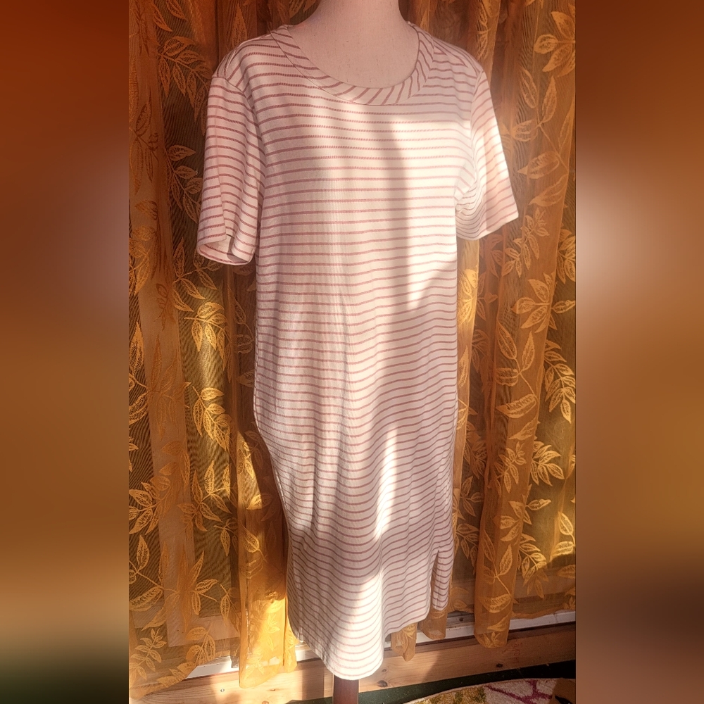 Medium Pink & White T-Shirt Dress | Cotton Blend | Comfy Casual Style